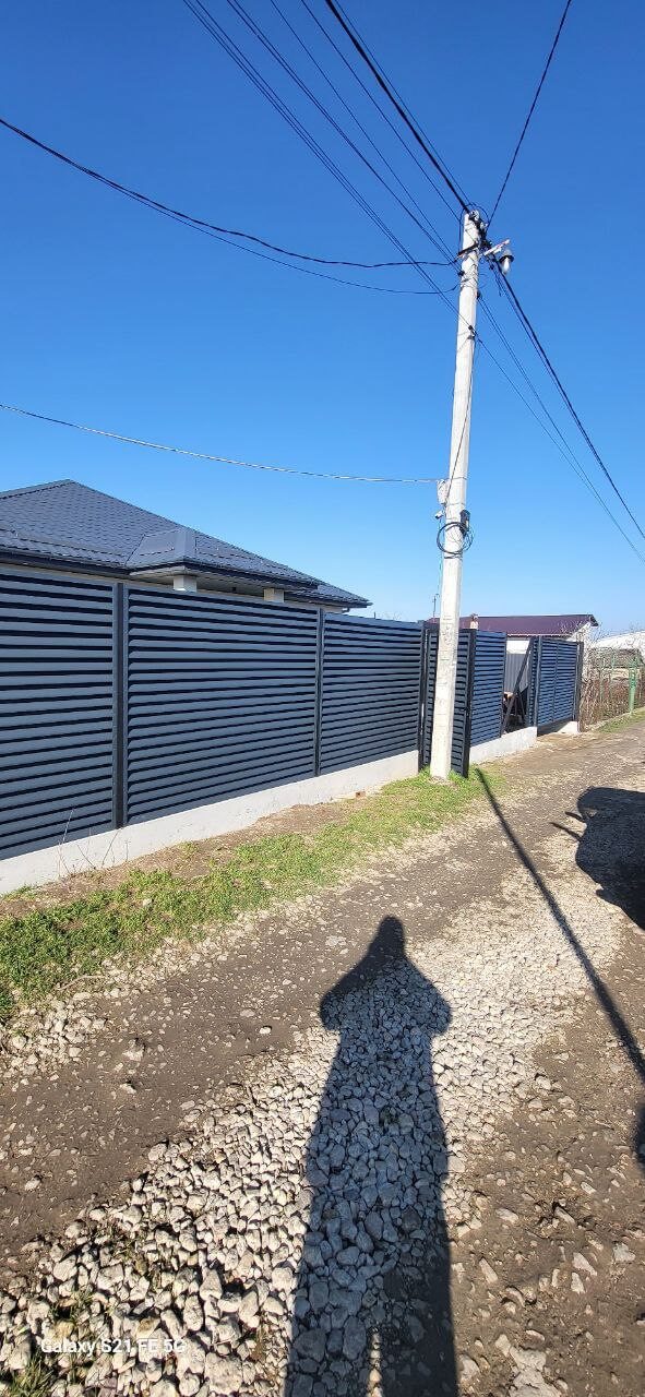 Забор из ламелей еврожалюзи 30м RAL7024/7024 Серый Графит двусторонний фото 1 в Нижнем Новгороде