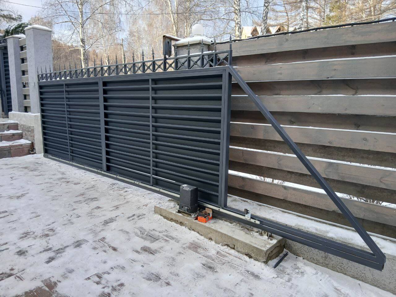 Входная группа из ламелей Хай-Тек RAL7024/7024 Серый Графит двусторонний МАТТЕ фото 23 в Нижнем Новгороде