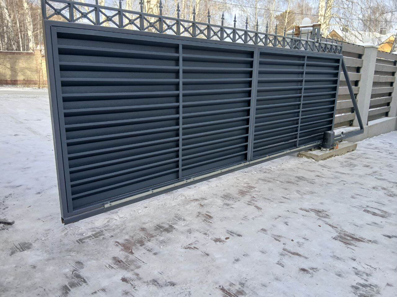 Входная группа из ламелей Хай-Тек RAL7024/7024 Серый Графит двусторонний МАТТЕ фото 8 в Нижнем Новгороде